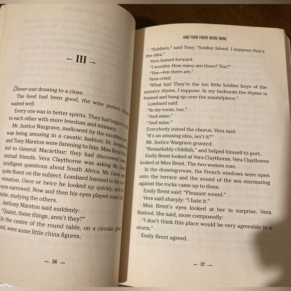 Agatha Christie And Then They Were None Paperback Book - Picture 2 of 10